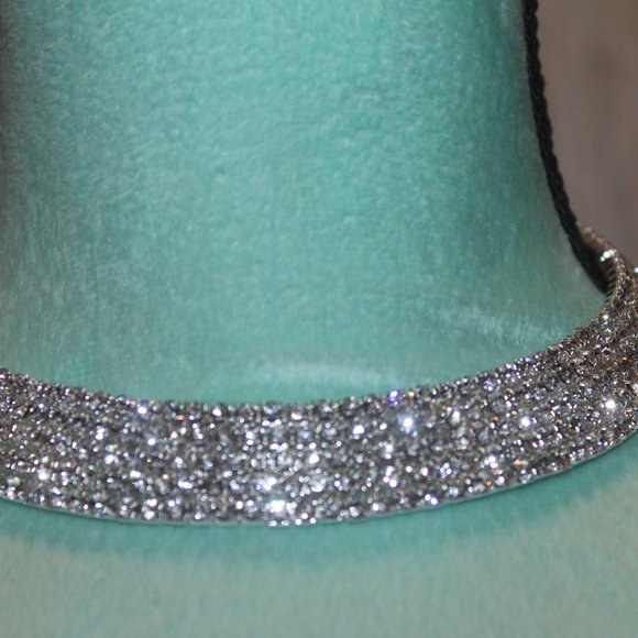 Nwt: 5 Strands Of Clear Crystal Choker - Picture 2 of 3